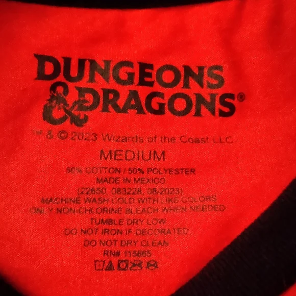 Dungeons & Dragons, T-Shirt, Size Youth M. - Picture 3 of 6